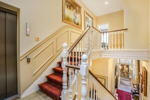 62080 LON210410 IMG 08 0000.jpeg