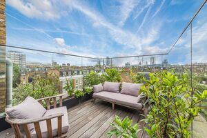 67880 FLH012132689 IMG 31 0000.jpeg