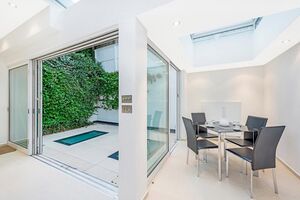 52788 WEC220057 IMG 05 0000.jpeg