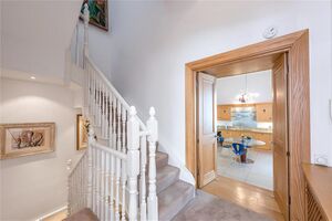 668 BEL150007 IMG 24 0000.jpeg