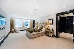 79209 RX151078 IMG 05 0000.jpeg