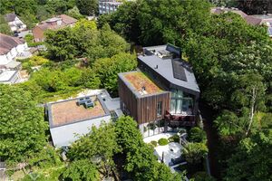 94226 EAL200153 IMG 31 0000.jpeg