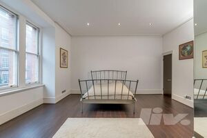 54583 LIVH 017565 IMG 12 0000.jpeg