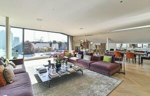 62080 LON190441 IMG 04 0000.jpeg