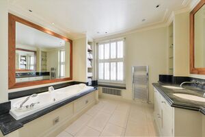 65809 KEN012037350 IMG 08 0000.jpeg