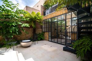 242444 PB9 IMG 38 0000.jpeg