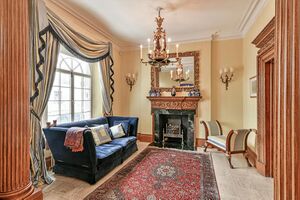 65827 SLA012040052 IMG 06 0002.jpeg