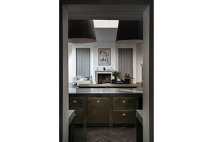 65243 TMH77952 IMG 09 0000.jpg