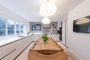 44264 SLN220056 IMG 19 0000.jpeg