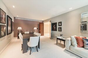 65827 SLA012023970 IMG 10 0002.jpeg