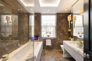 44264 SLN150045 IMG 09 0000.jpeg