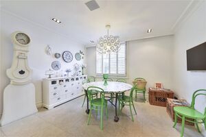 44264 SLN210083 IMG 05 0000.jpeg