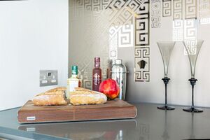 69724 20112 IMG 06 0000.jpeg