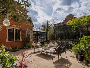 79209 RX185574 IMG 16 0000.jpeg