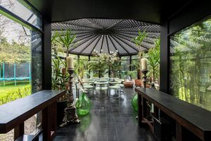 65806 HAM012148936 IMG 04 0000.jpeg