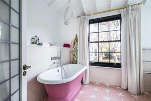 37916 ISL200685 IMG 46 0000.jpeg