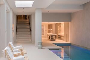 46451 RUS190410 IMG 09 0000.jpeg