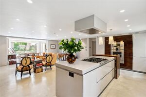 233276 STJ220016 IMG 00 0000.jpeg