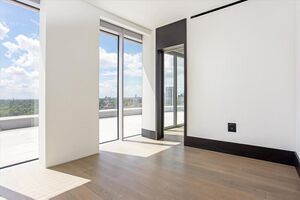 63077 MRY012206963 IMG 18 0000.jpeg