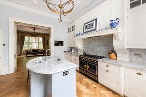 50634 HPE012268676 IMG 08 0001.jpeg