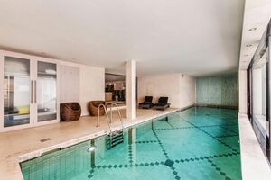 62080 LON190221 IMG 05 0000.jpeg