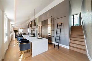 63077 MRY012234723 IMG 03 0008.jpeg