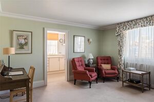 46451 RUS220021 IMG 06 0000.jpeg