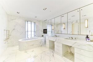 44264 SLN210083 IMG 10 0000.jpeg