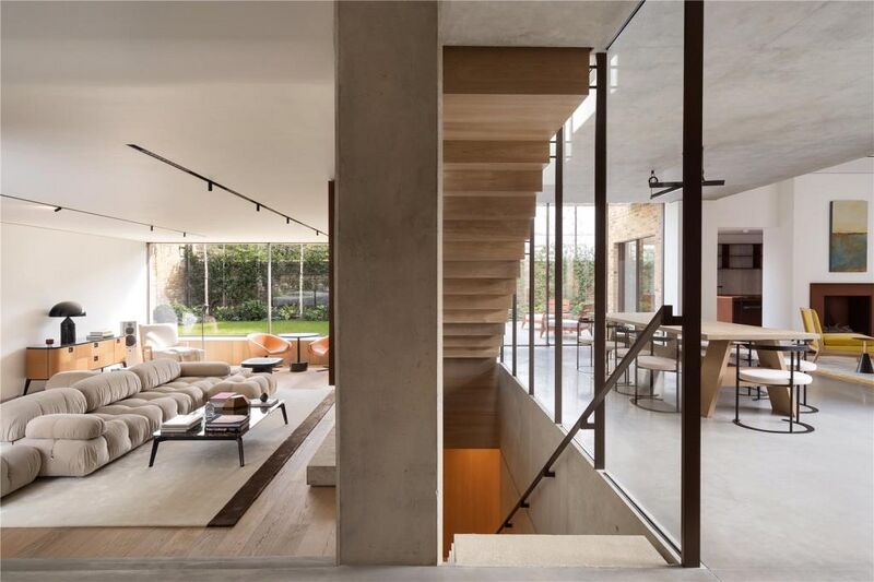 File:28746 BAY220030 IMG 01 0000.jpeg