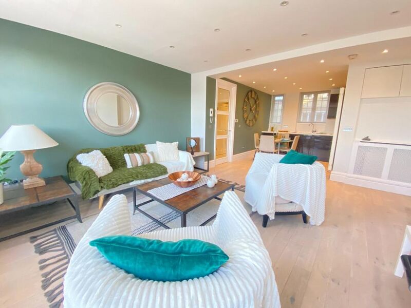 File:240545 LND LNG LFSYCL 588 774134434 IMG 12 0000.jpeg