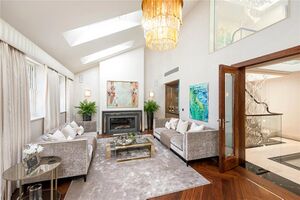 44442 BGP180027 IMG 04 0000.jpeg