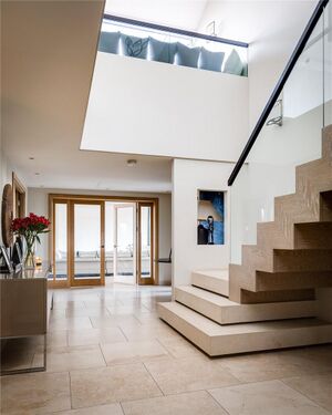 46451 RUS200016 IMG 15 0000.jpg