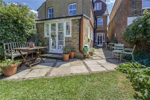 42806 CNM140002 IMG 02 0000.jpeg