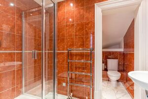 54583 LIVH 017565 IMG 16 0000.jpeg