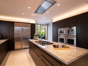 79209 RX159987 IMG 04 0000.jpeg