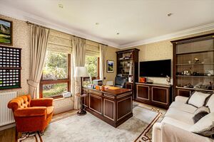 65806 HAM012264999 IMG 07 0000.jpeg