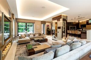 94226 EAL200153 IMG 06 0000.jpeg