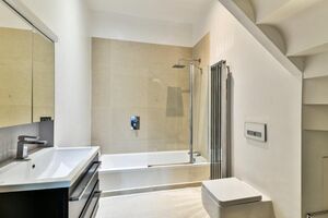 62080 LON210432 IMG 12 0000.jpeg