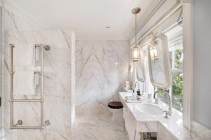 78202 PHS160041 IMG 08 0000.jpeg