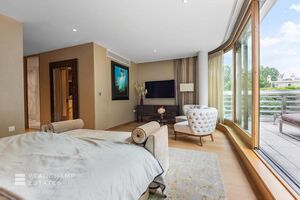 79099 6998500 IMG 05 0000.jpeg