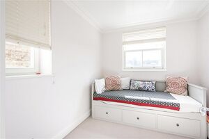 37922 KEN180062 IMG 13 0000.jpeg