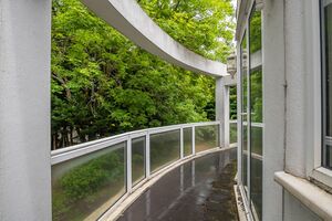 215642 RX180598 IMG 35 0000.jpeg