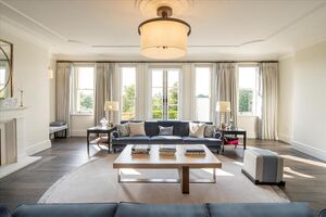 65830 SJW012162940 IMG 03 0000.jpeg