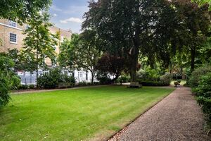 242444 PB9 IMG 42 0000.jpeg