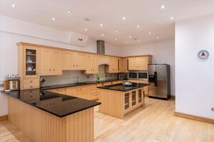 65827 SLA012145181 IMG 06 0001.jpeg