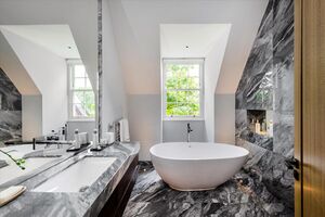 65806 HAM150199 IMG 21 0000.jpeg