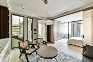 65827 SLA012199218 IMG 06 0000.jpeg