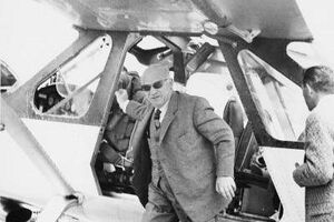 Timeline 1938 joseph szydlowski.jpg