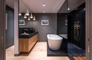 73935 CAM220099 IMG 08 0001.jpeg