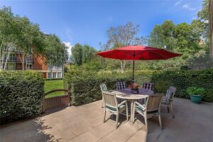 22251 SKN220278 IMG 06 0000.jpeg